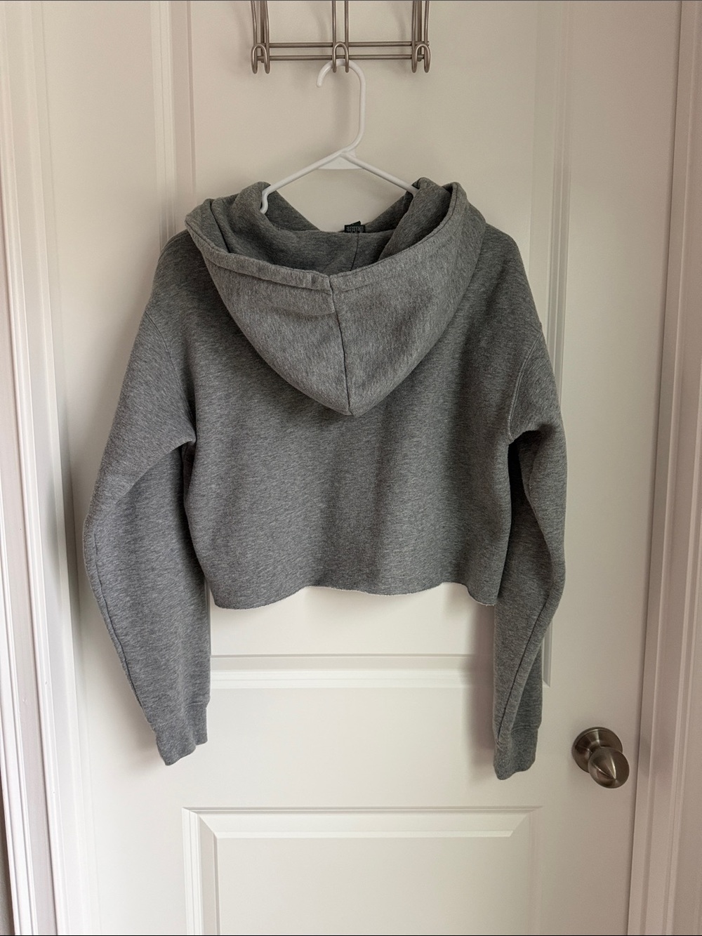 WILD FABLE Cropped Gray Drawstring Fleece Hoodie - Picture 10 of 15